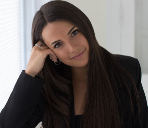 Emilie, Manager of Physician Relations at Hearing Solutions, supporting doctor referrals